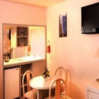 The Angus Hotel Lower Hutt